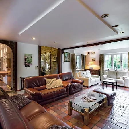 Cozy Holiday In Sint Idesbald With Sauna